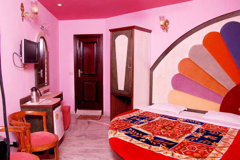 Hotel Karat 87 Inn Nowe Delhi Zewnętrze zdjęcie