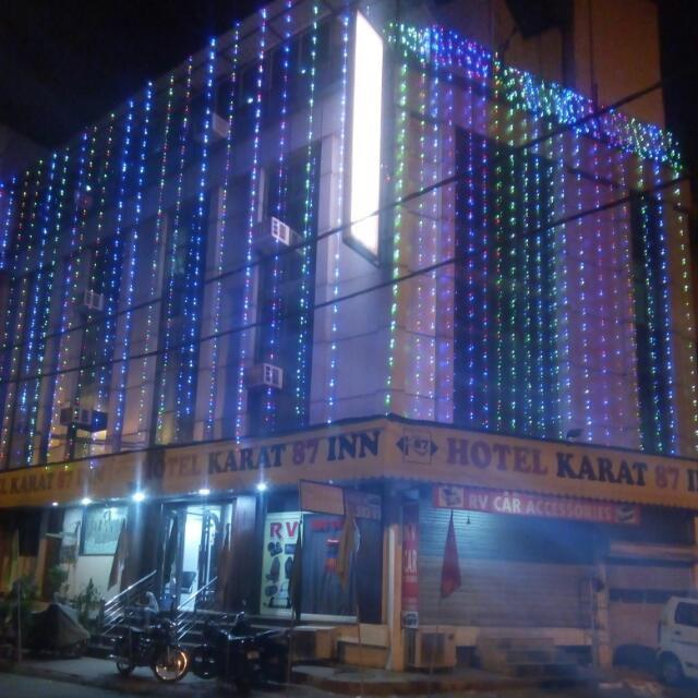 Hotel Karat 87 Inn Nowe Delhi Zewnętrze zdjęcie