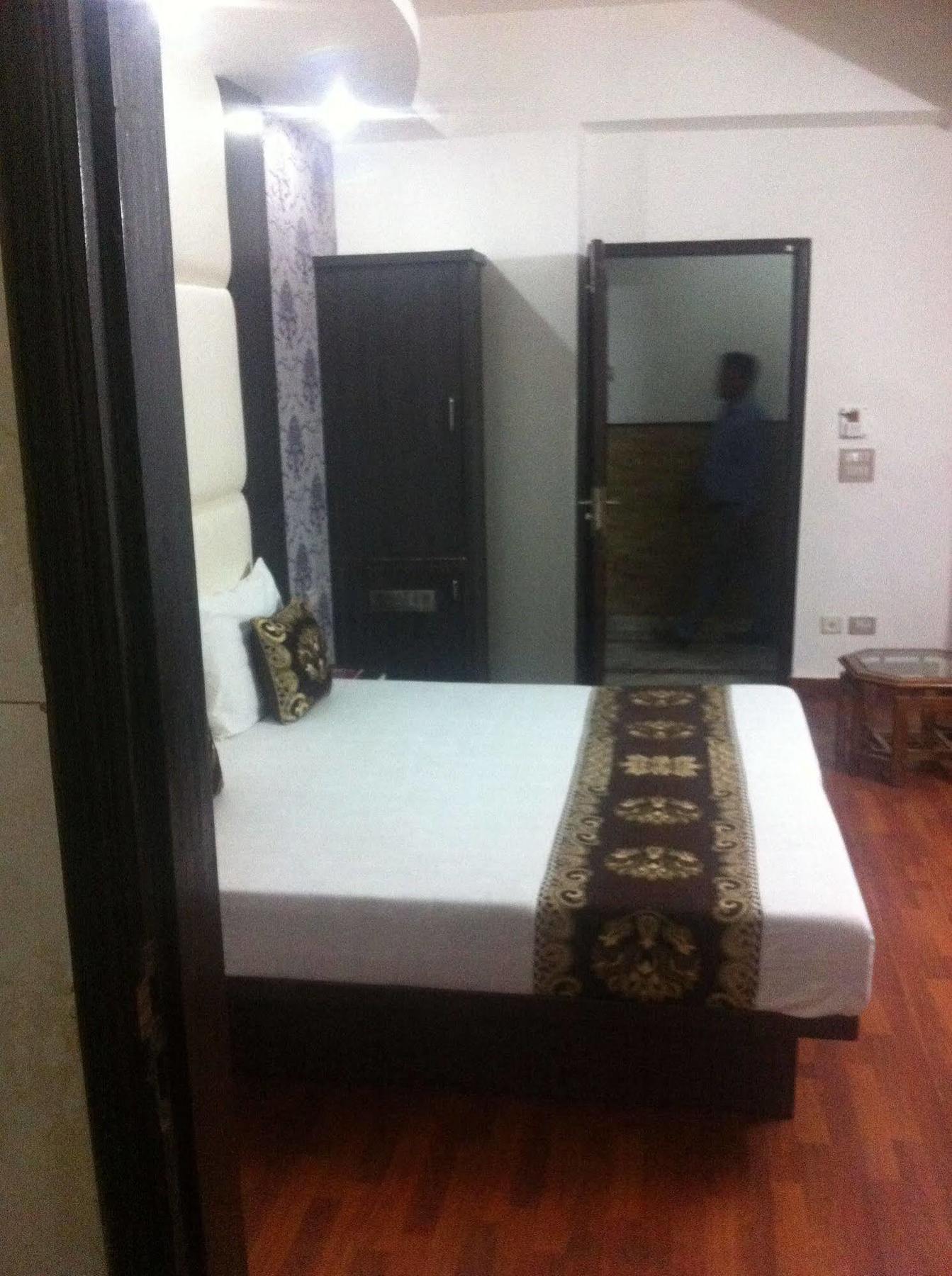 Hotel Karat 87 Inn Nowe Delhi Zewnętrze zdjęcie